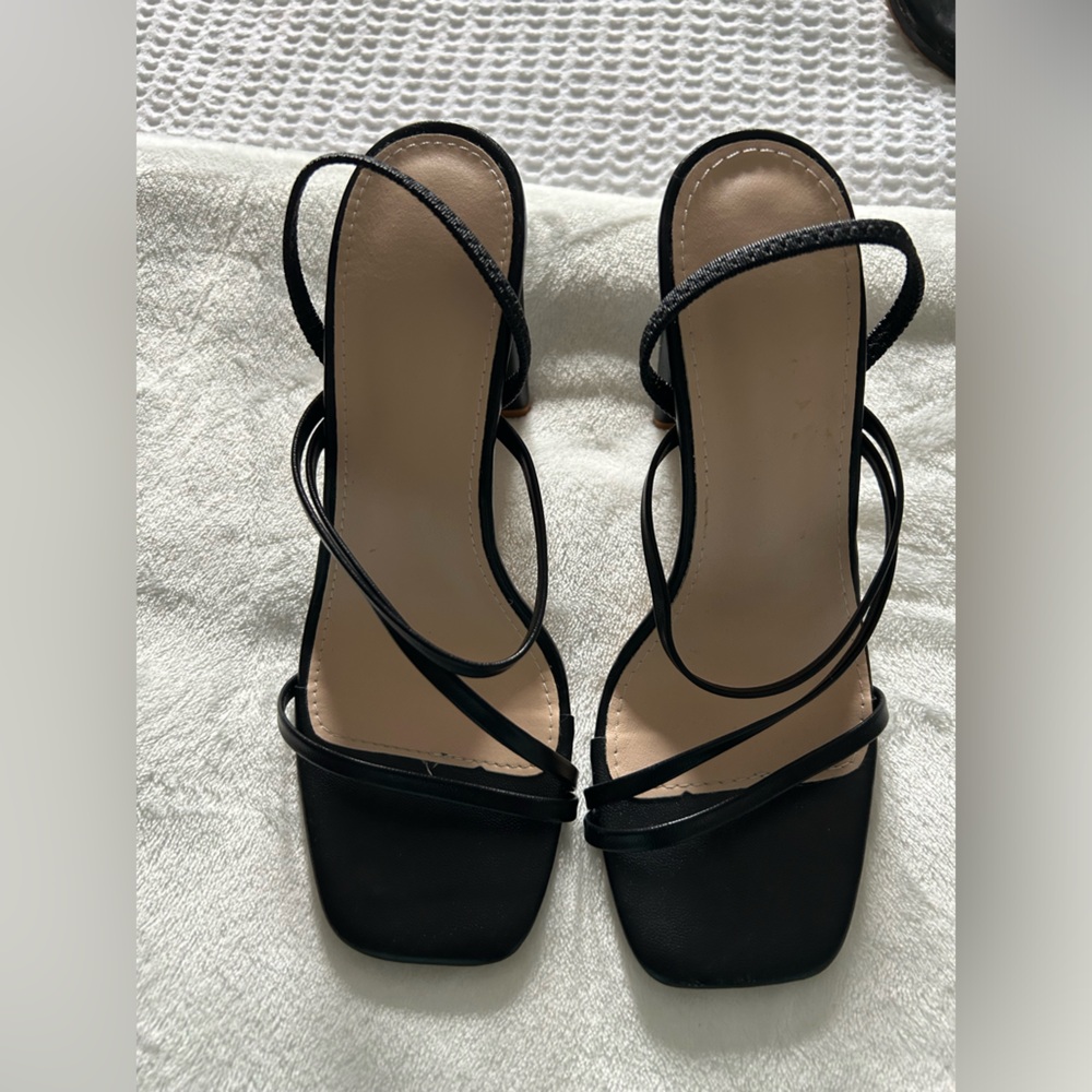 Women’s Black Strappy Square-Toe Sandals